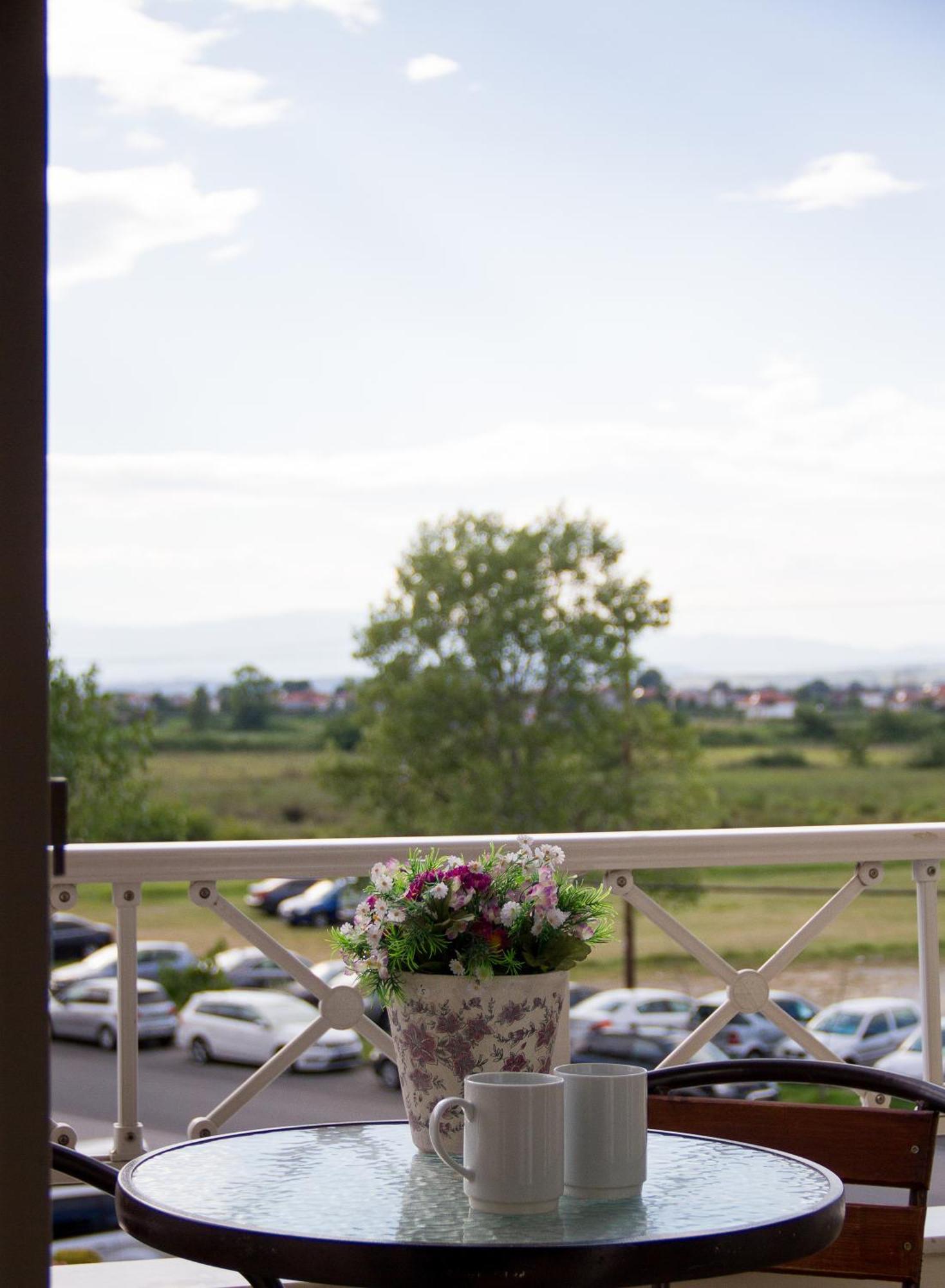 Hotel Rodon Paralía Екстериор снимка