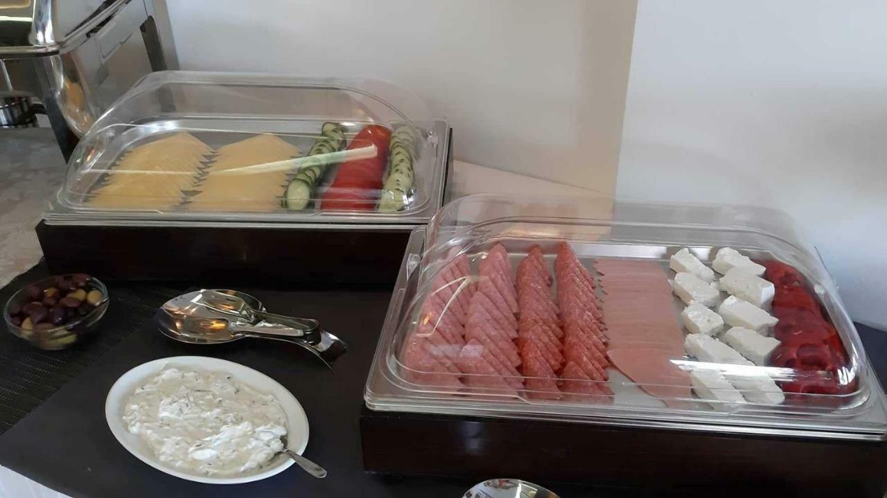 Hotel Rodon Paralía Екстериор снимка